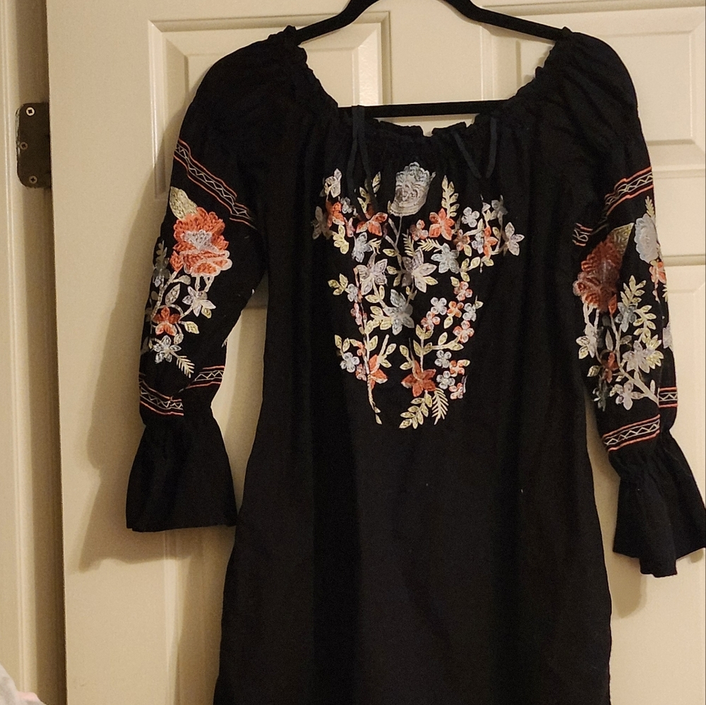 Free People off shoulder embroidered black dress M